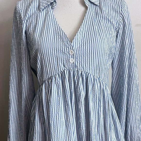 BDG Urban Outfitters • Blue and White Striped Seersucker Dress - Picture 2 of 7